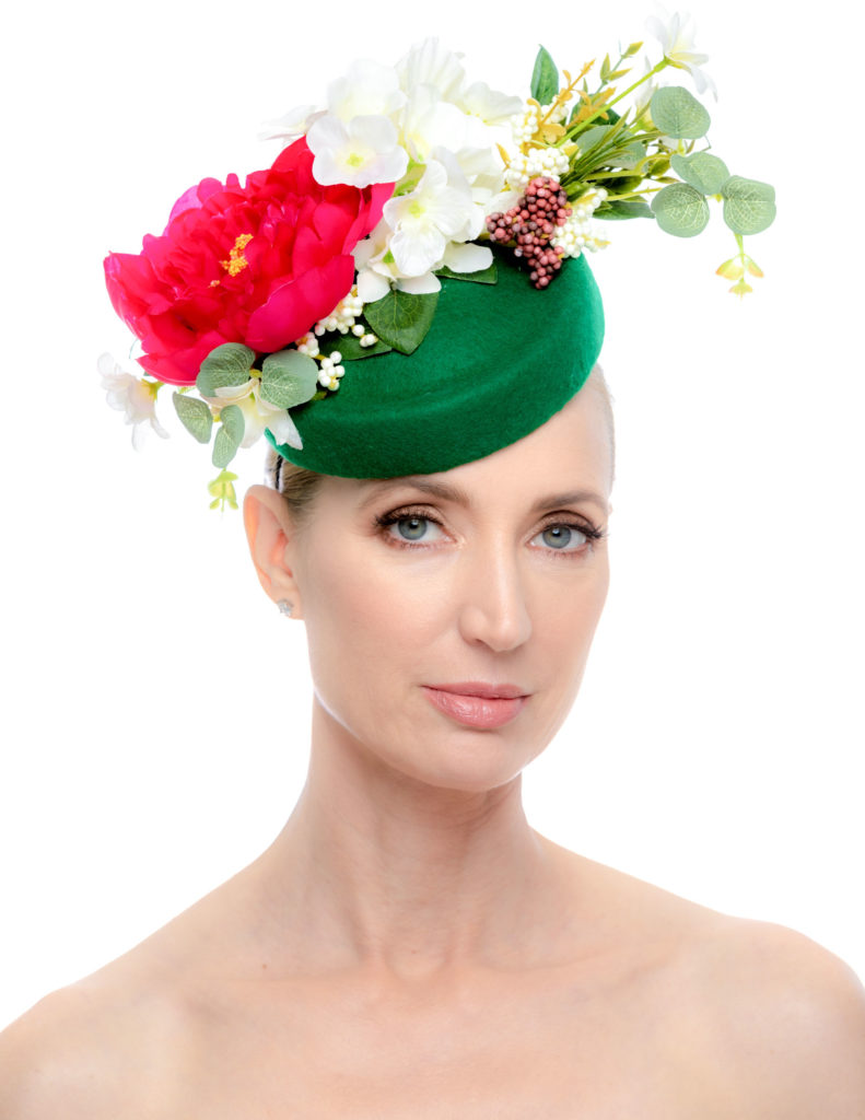 GREEN CAP WITH WHITE, FUCHSIA AND GREEN Shapoh