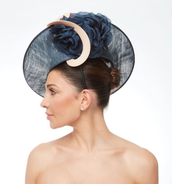 Navy Saturn saucer with navy roses and nude loops - Image 3