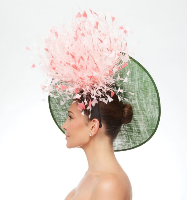 Green disc with pink feather spray - Image 3