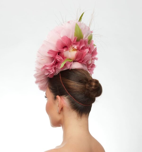 Pink feather front saucer with feather flowers - Image 3