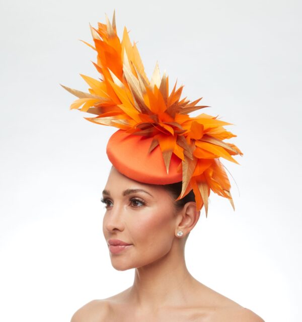 Orange and gold percher - Image 2