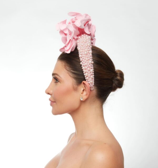 Baby pink foam flowers on beaded headband - Image 3