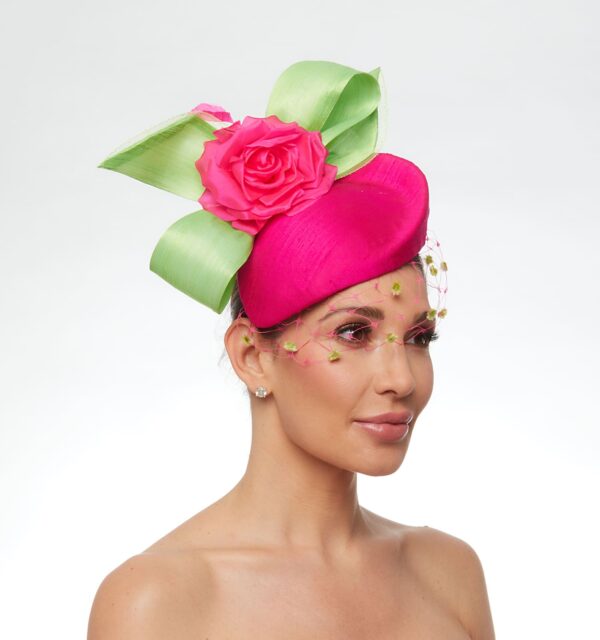 Alice hot pink cap with rose and lime bow - Image 5