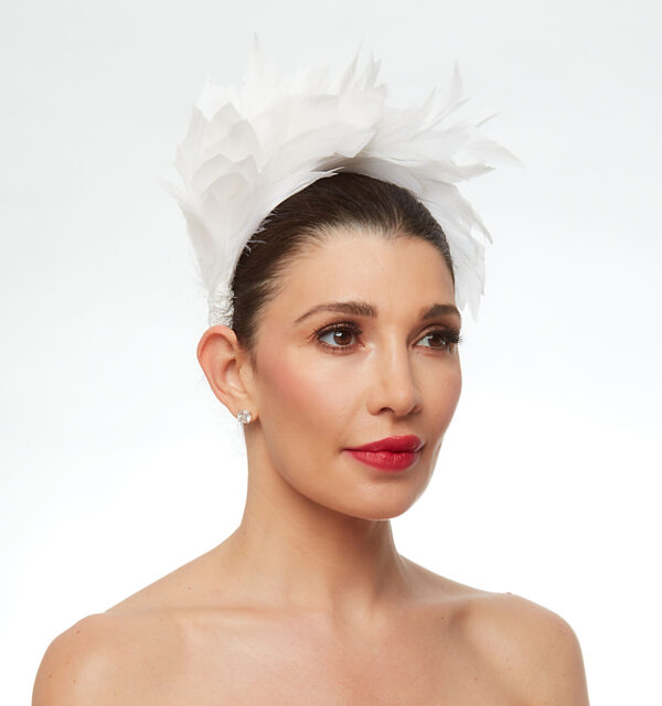 White/ivory feathered headpiece - Image 4