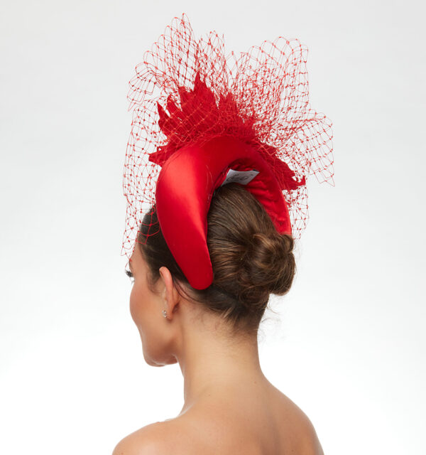 Red silk headband with veiling - Image 4