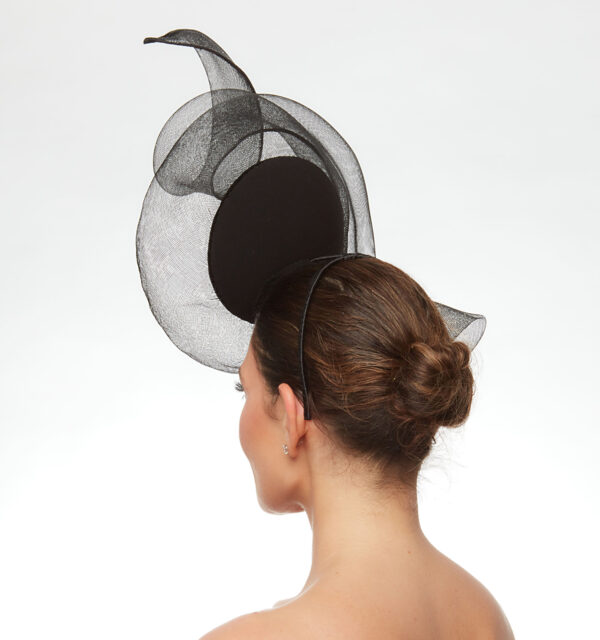 Black swirly percher - Image 3